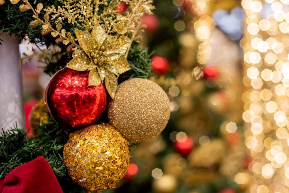 Pátio Brasil traz decoração com árvore de 23 metros, Papai Noel e trono para  fotografar os pets no Natal 2022 – Arrume o Laço
